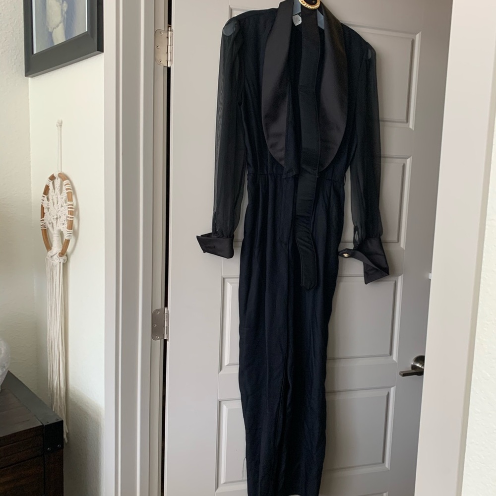 80’s Black Jumper Size 4/5